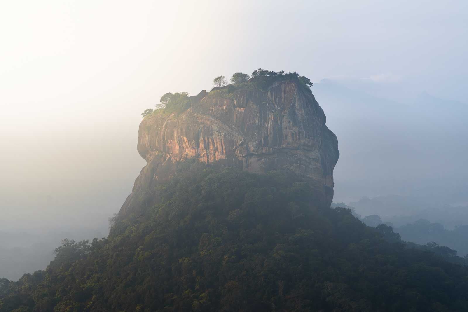 Sunrise vs. Sunset: Which is the Best Time to Climb Pidurangala Rock?
