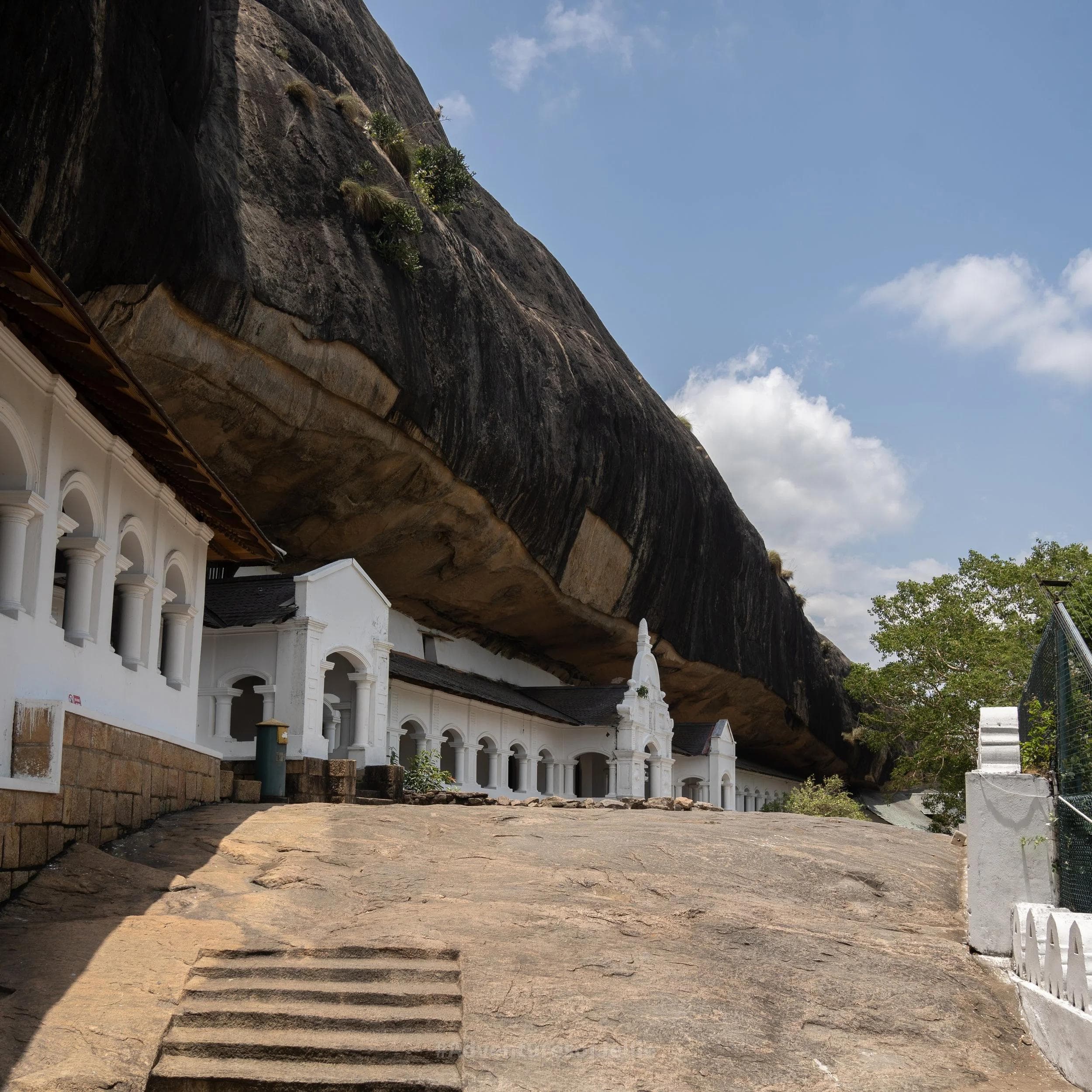 Uncovering the Wonders of the Dambulla Cave Temples (Day Trip)